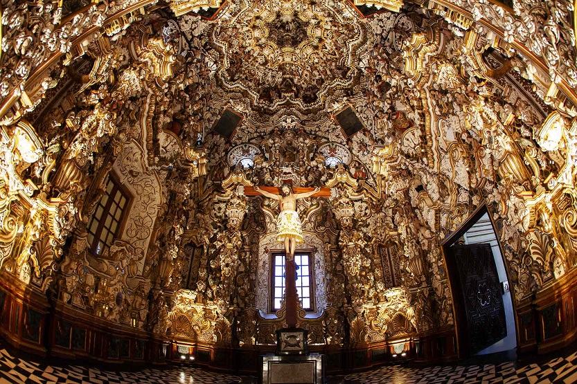 Arte-barroco-en-una-iglesia